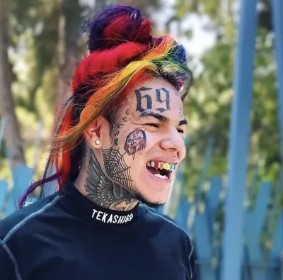 В сеть слили член Текаши 6IX9INE без цензуры: \"Такой маленький, дайте лупу!\"