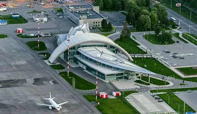 Беспилотник повредил ограждение аэропорта в Белгороде - Рамблер/новости