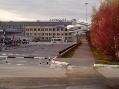 Фото: Международный аэропорт Нижневартовск, аэропорт, ул. Авиаторов, 2,  Нижневартовск — Яндекс Карты