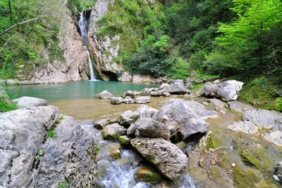 Агурские водопады, Сочи, Краснодарский край. Как добраться, фото, маршрут,  экскурсии, отели – Туристер.Ру