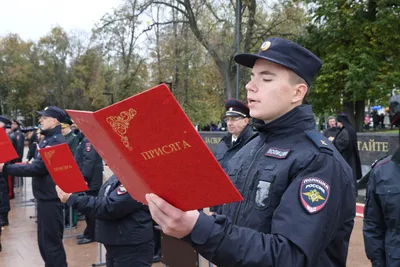 В Воронеже вручили дипломы выпускникам института МВД | ОБЩЕСТВО | АиФ  Воронеж