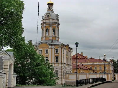 Александро-Невская Лавра в Санкт-Петербурге. Некрополь XVIII века и  Благовещенская усыпальница