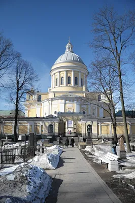 File:Александро-Невская лавра в Санкт-Петербурге 2022 01.jpg - Wikimedia  Commons