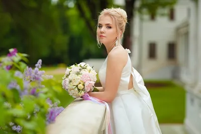 Фотографии американских свадебных платьев на природе