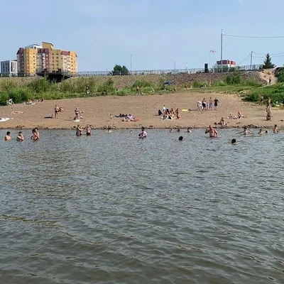 Молодежь Тюмени предложила установить на Андреевском озере парящий мост и  беседку для поцелуев