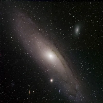 Zooming in on the Andromeda Galaxy - YouTube