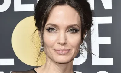 Angelina Jolie's makeup-free look is simply breathtaking