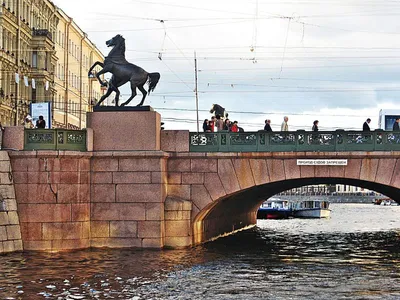 Аничков мост - депутат ЗАКСа Носов В.Н.