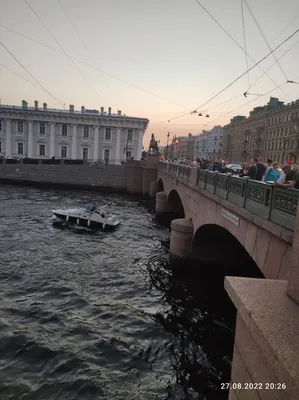 Fanoteli →Снять квартиру посуточно в Санкт-Петербурге - 📍Аничков мост:  топ-5 фактов ℹ️ Санкт-Петербург, один из самых красивых городов в мире,  привлекает туристов своим множеством музеев, исторических мест и  памятников. И одним из