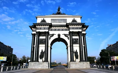 The arc de triomphe — Узнай Москву