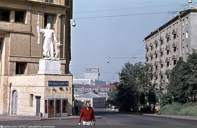 Новая Москва» Щусева и историческая застройка