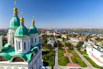 Илья Варламов назвал улицу Астрахани одной из самых красивых в стране |  АРБУЗ
