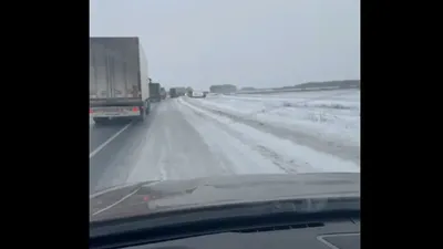 На дороге в Омской области загорелся автобус, в котором ехали 24 человека -  Вечерний Омск