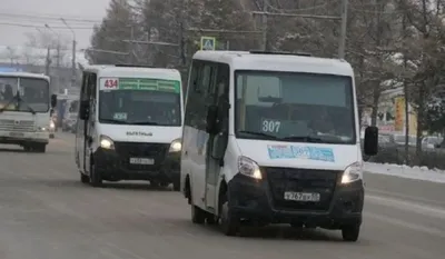 Новости Омска и Омской области on Instagram: \"❗Границу Омск-Казахстан  замело снегом Дорожники не справляются не только с уборкой города.  Проверили это на себе автомобилисты, которые третьи сутки пытаются  перебраться через границу. Проблем