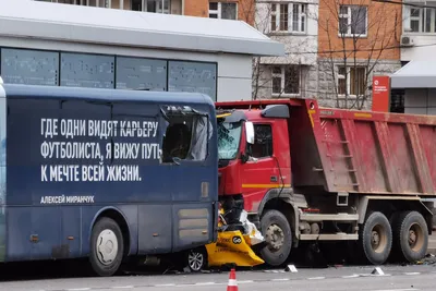 Два человека погибли в жестком ДТП в самом центре Москвы — Блокнот Россия.  Новости мира и России 24 июня 2022. Новости. Новости сегодня. Последние  новости. Новости 24 июня 2022. Новости 24.06.2022. Блокнот.