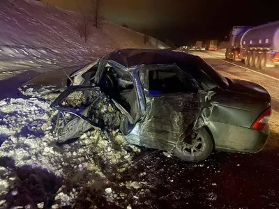 В Тольятти при столкновении «Весты» с «Калиной» пострадал один из водителей  | CityTraffic