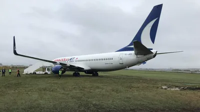 Один погиб моментально, второй умер в машине скорой». На камеру попали  последние секунды жизни молодых людей, ехавших по трассе Пермь-Екатеринбург  - KP.RU