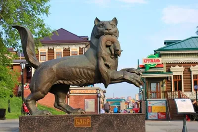 Скульптура Бабр в Иркутске - Достопримечательность