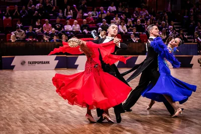 Изображение Бальные платья стандарт на моделях