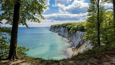 Балтийское море, камни, и пляж песка. Стоковое Изображение - изображение  насчитывающей море, вечер: 31511461