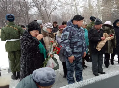 Памятник из гранита M22 в Тольятти | \"Данила-Мастер\"