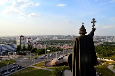 Памятник князю Владимиру стал неудобным символом (Виктор Каменев) / Проза.ру