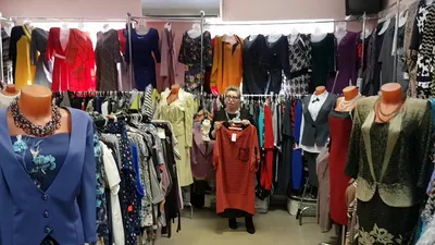 Изображение белорусского трикотажа: платье с запахом