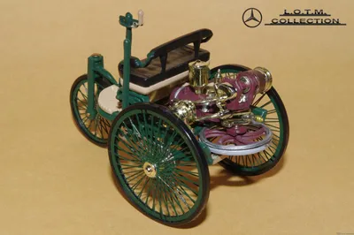 Фотография Benz Patent-Motorwagen с подписью