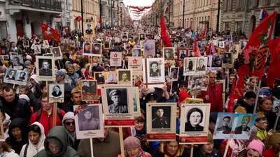 В Белгороде прошла акция \"Бессмертный полк\" - РИА Новости, 09.05.2022