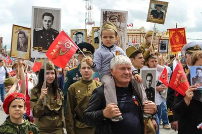 Бессмертный полк\" в Ярославле , как это было...