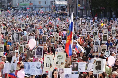 По главной улице Челябинска пройдет Бессмертный полк (ФОТО, ВИДЕО) / 09 мая  2018 | Челябинск, Новости дня 09.05.18 | © РИА Новый День