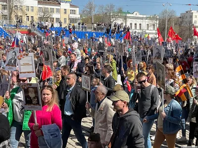 В Екатеринбурге прошел «Бессмертный полк». Фоторепортаж | ИА Красная Весна