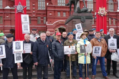 Как пройдет в 2022 году акция \"Бессмертный полк\" — 06.05.2022 — Статьи на  РЕН ТВ