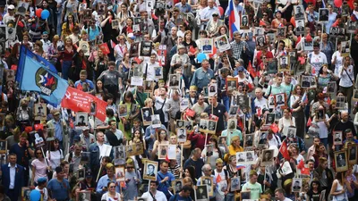 Бессмертный полк-2017 в Калининграде: От площади Победы до мемориала 1200  гвардейцам - KP.RU