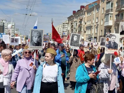 Началось шествие омского «Бессмертного полка» | Последние Новости Омска и  Омской области | БК55