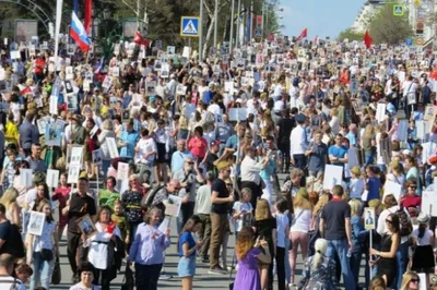 Бессмертный полк» в Ульяновске побил все рекорды по количеству участников:  фоторепортаж | Ульяновск.Экспресс | Дзен