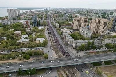 Волгоградцы встали в единый строй «Бессмертного полка» » ГТРК Волгоград-ТРВ