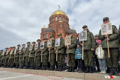 Как в этом году в регионах России проходила акция \"Бессмертный полк\" -  Российская газета