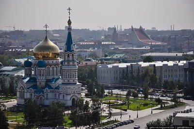 Станция омского метро \"Библиотека Пушкина\" (Подземный переход) (Омск -  Омская область)