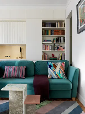 Голубой диван в гостиную | Блог о дизайне интерьера OneAndHome