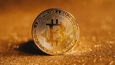 3 Reasons to Buy Bitcoin With $10,000 | The Motley Fool