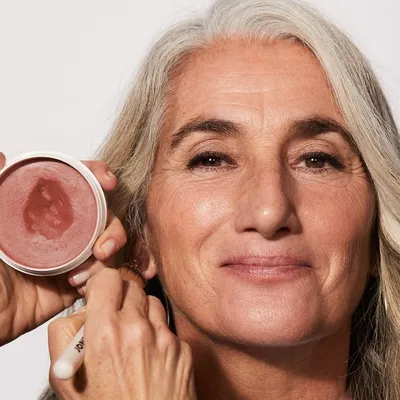 The Best Makeup for Women Over 50: A Guide From Beauty Experts | Vogue