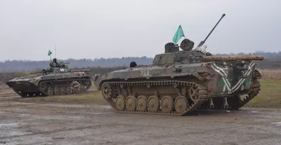 Ukrainian garage creation (T-62 chassis with a BMP-2 turret, additional  armor and ERA) : r/shittytechnicals