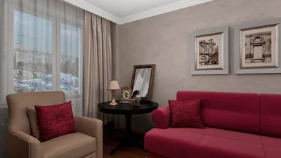 Бордовый диван в интерьере гостиной | Смотреть 63 идеи на фото бесплатно
