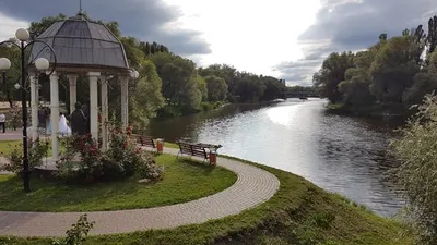 Белгородский ботанический сад провел экскурсию для особенных туристов -  Российская газета