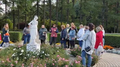 5 июня участники клуба Серебрянный возраст в рамках социального туризма  посетили Ботанический сад ПГТУ г. Йошкар-Ола