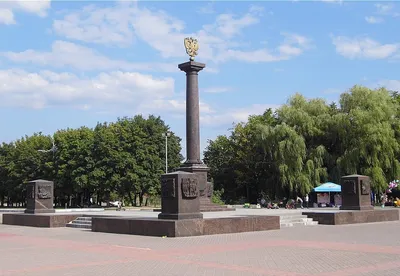 File:Брянск - улица Калинина (Набережная).jpg - Wikimedia Commons