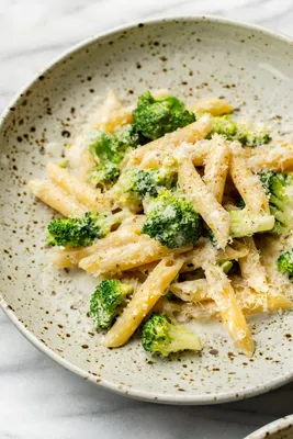 Steamed Broccoli: How to Steam Broccoli Perfectly | Downshiftology