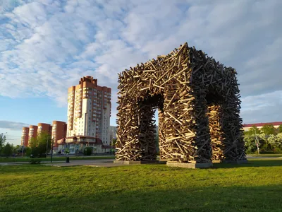 Пермские ворота (памятник букве П), Пермь — адрес, фото, описание, история