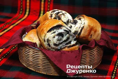 Булочки с халвой
